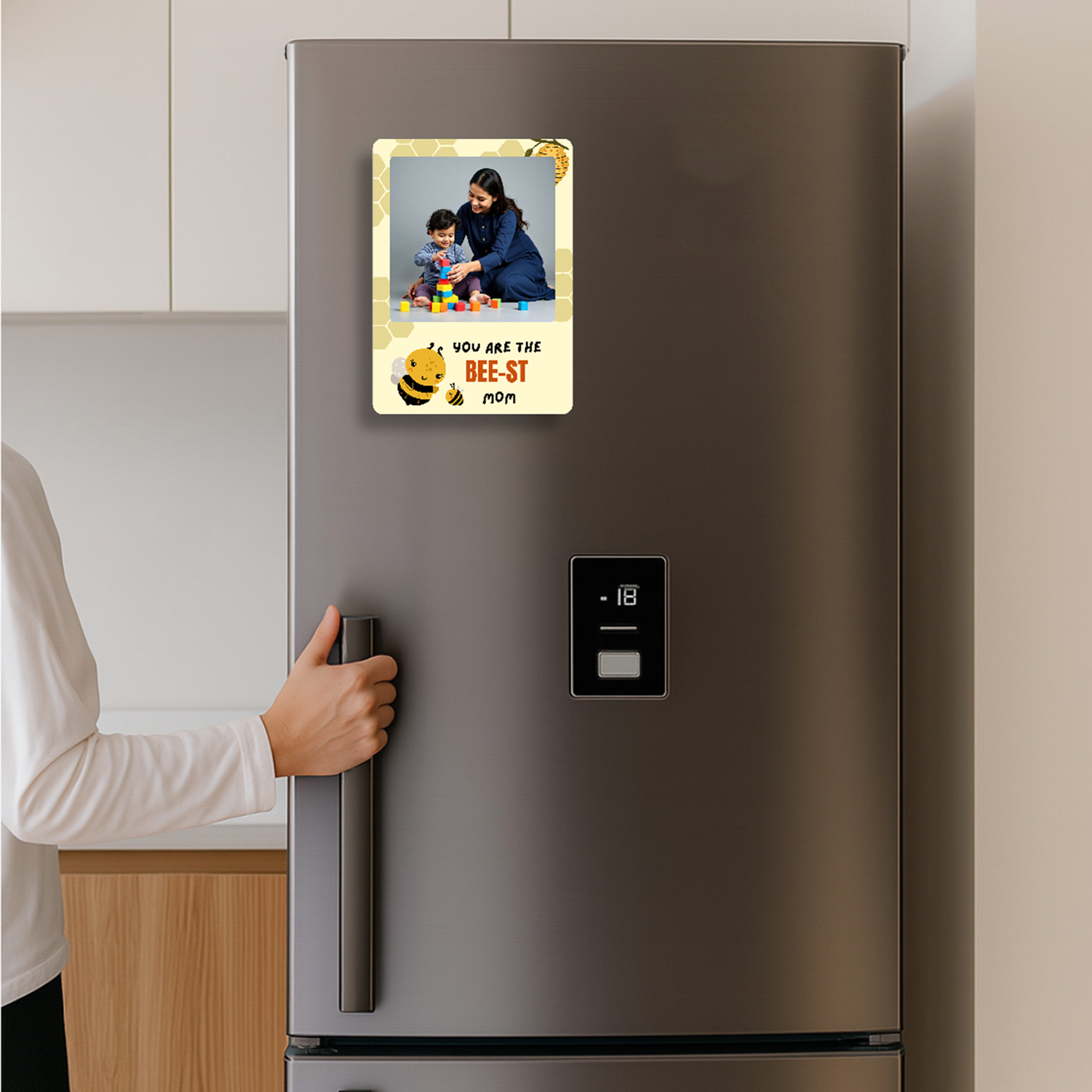 Bee-st Mom Personalised Photo Magnet